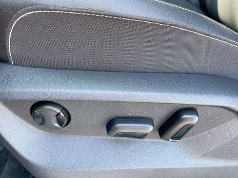 New 2026 Volkswagen Atlas SE image 37