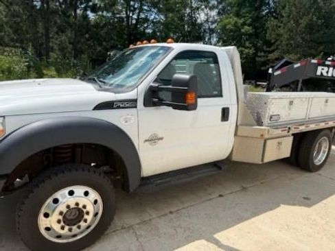 Used 2012 Ford F550 4x4 Regular Cab Super Duty w/ Payload Upgrade Pkg image 1