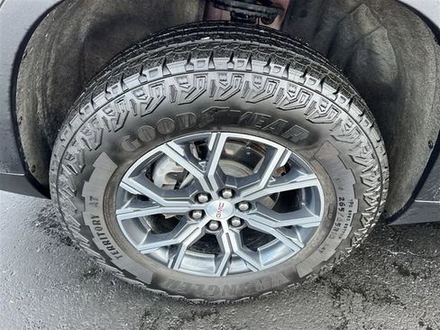 Certified 2024 GMC Acadia AT4 w/ LPO, Floor Liner Package AWD/4WD image 29