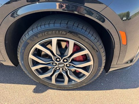 Used 2024 Cadillac XT6 Sport w/ LPO, Floor Liner Package AWD/4WD image 28