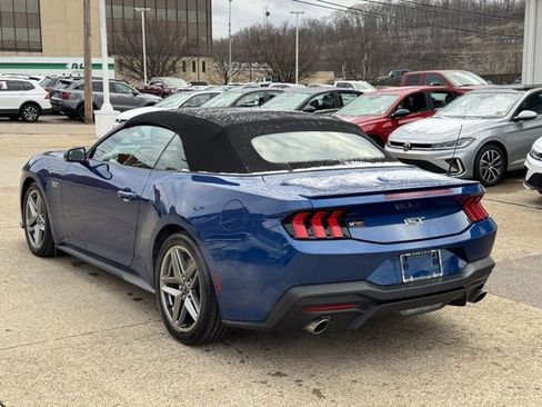 Used 2024 Ford Mustang GT Premium image 3
