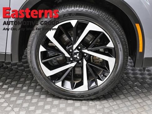 Used 2024 Mitsubishi Outlander SE FWD image 30