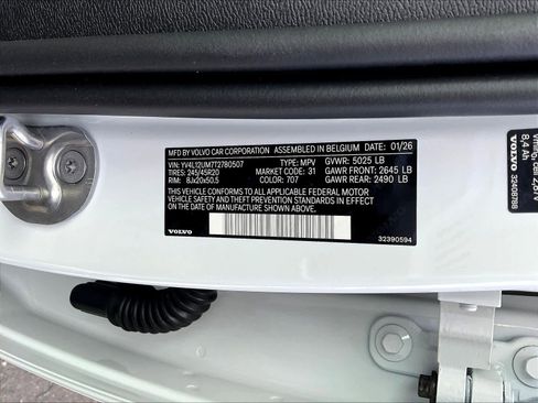 New 2026 Volvo XC40 B5 Ultra w/ Climate Package image 36