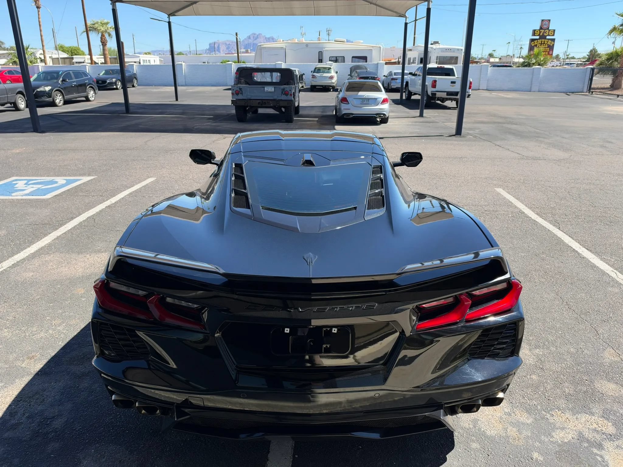 Used 2022 Chevrolet Corvette Stingray Premium Cpe w/ Z51 Performance Package RWD image 6