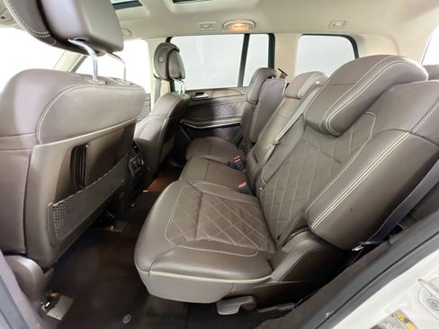 Used 2019 Mercedes-Benz GLS 550 4MATIC image 26