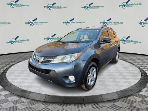 Used 2014 Toyota RAV4 XLE image 2