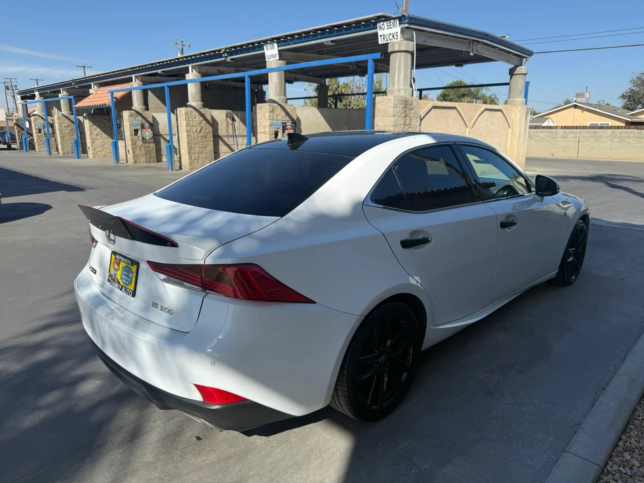 Used 2019 Lexus IS 300 F Sport w/ F Sport Package RWD image 4