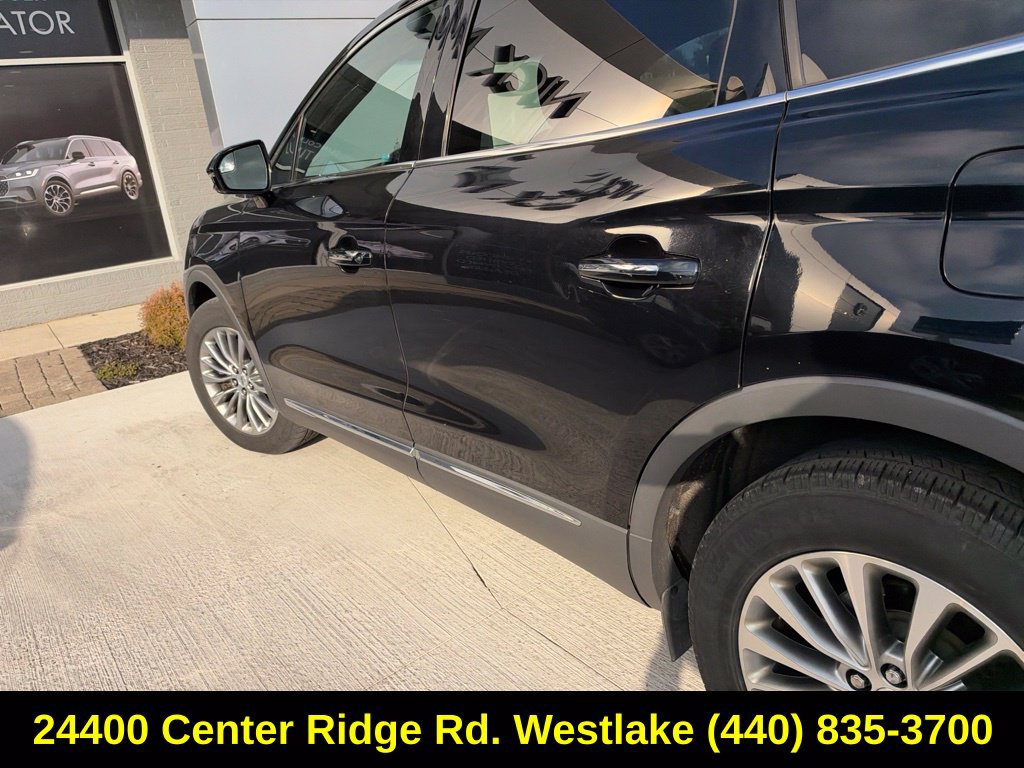 Used 2018 Lincoln MKX Select AWD/4WD image 16