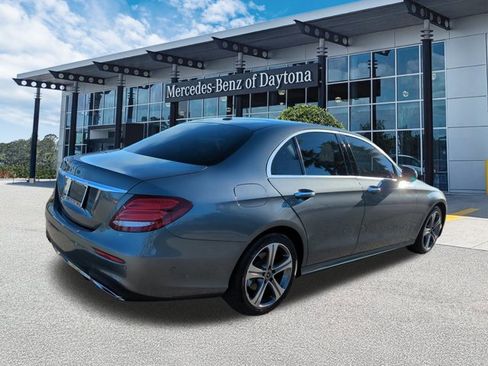 Certified 2017 Mercedes-Benz E 300 image 4