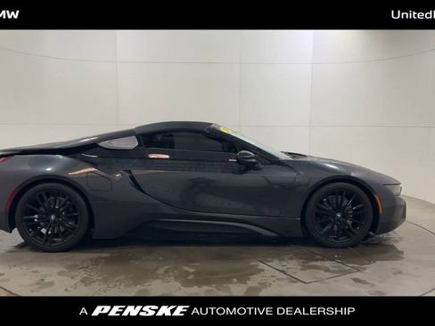 Used 2019 BMW i8 Roadster image 9