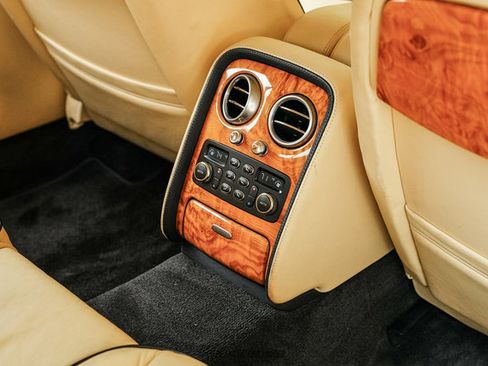 Used 2010 Bentley Flying Spur Flying Spur AWD/4WD image 48