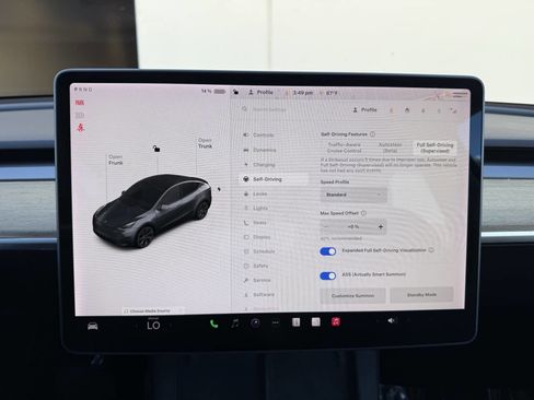 Used 2021 Tesla Model Y Long Range AWD/4WD image 13
