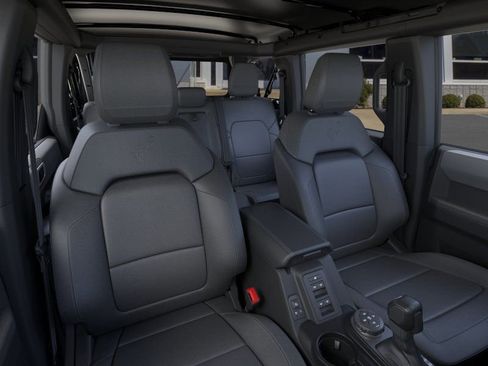 New 2025 Ford Bronco Big Bend w/ Black Diamond Package AWD/4WD image 10