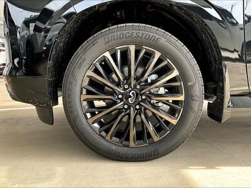 New 2026 INFINITI QX80 Autograph w/ Premium Cargo Package image 26