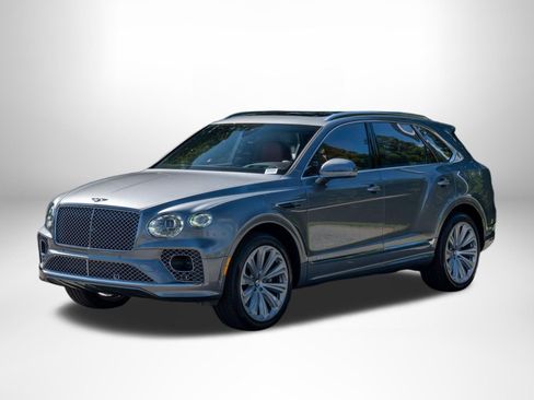 Used 2023 Bentley Bentayga AWD/4WD image 3
