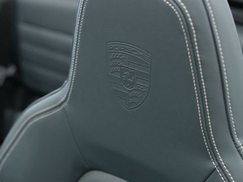 Used 2025 Porsche 911 Turbo S AWD/4WD image 39