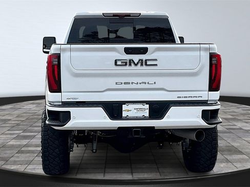 Used 2024 GMC Sierra 2500 Denali Ultimate image 4