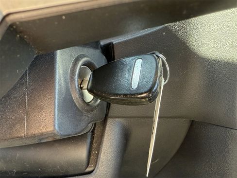 Used 2016 Jeep Compass High Altitude image 19