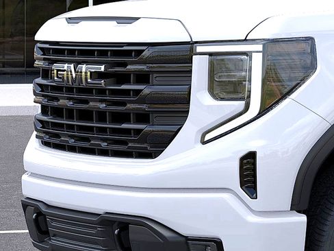 New 2026 GMC Sierra 1500 Elevation image 13