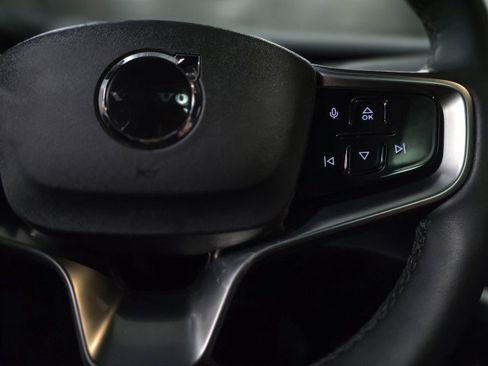 Used 2025 Volvo EX30 Plus image 20