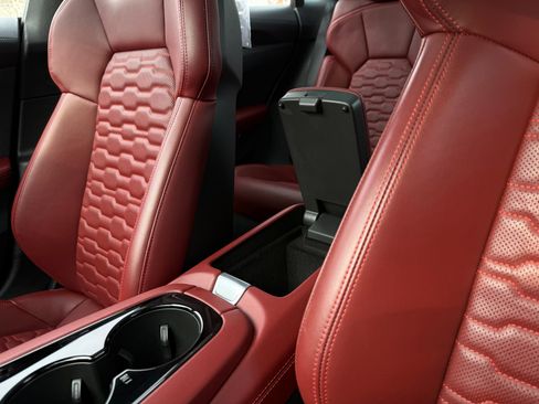 Used 2024 Audi RS e-tron GT w/ Carbon Performance Package image 43