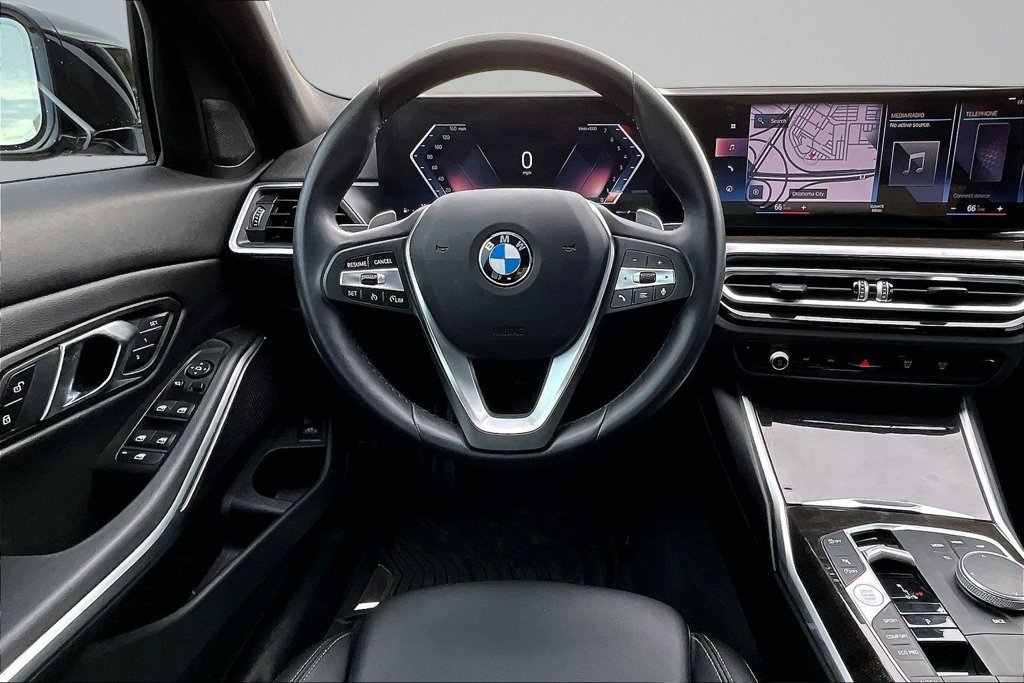 Used 2024 BMW 330i Sedan w/ Convenience Package RWD image 5