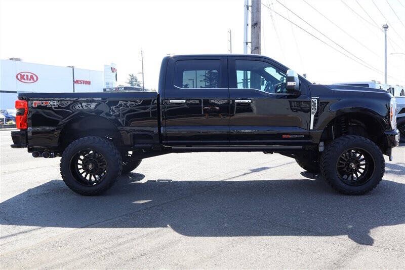 Used 2024 Ford F350 Platinum AWD/4WD image 6
