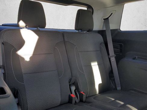 Used 2022 GMC Acadia SLE w/ Driver Convenience Package image 20