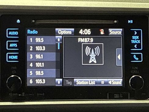 Used 2019 Toyota Tacoma TRD Off-Road image 12