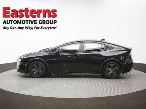 Used 2023 Toyota Prius LE FWD image 58