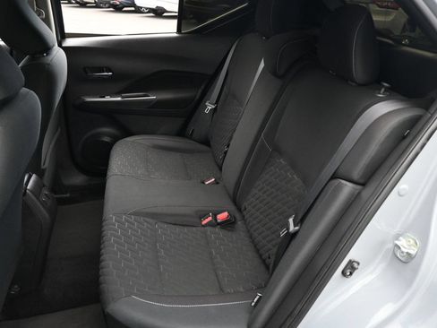 Used 2021 Nissan Kicks SV FWD image 18