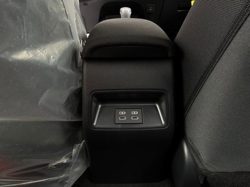 New 2026 Toyota Corolla SE image 11