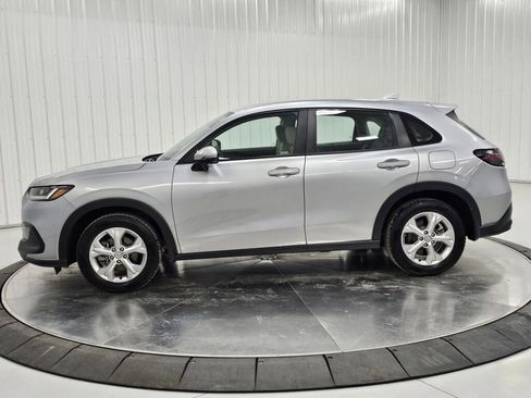 Used 2024 Honda HR-V LX image 2