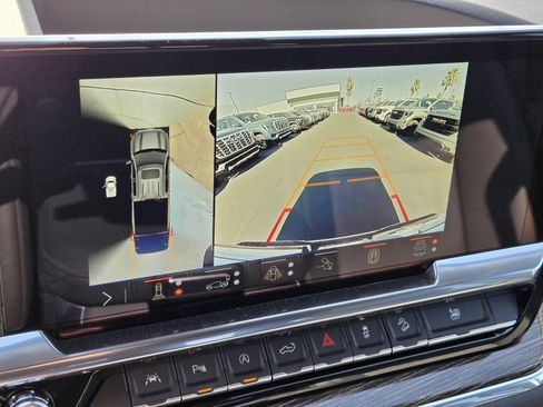 New 2025 GMC Sierra 1500 Elevation w/ Elevation Premium Package AWD/4WD image 12