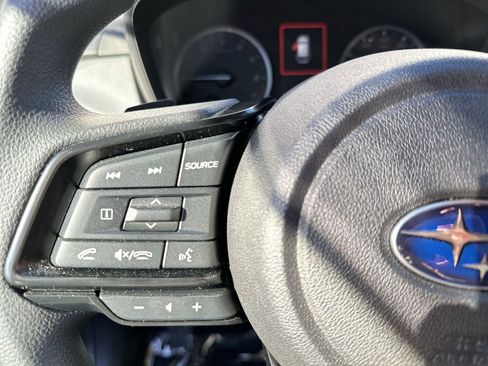 Used 2024 Subaru Crosstrek 2.0i Premium image 30