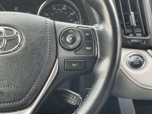 Used 2017 Toyota RAV4 Limited w/ Advanced Technology Package image 19