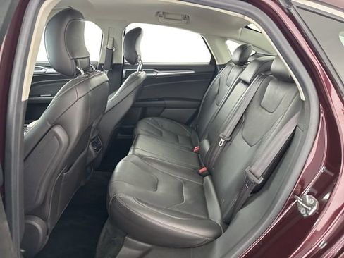 Used 2013 Ford Fusion Titanium image 26