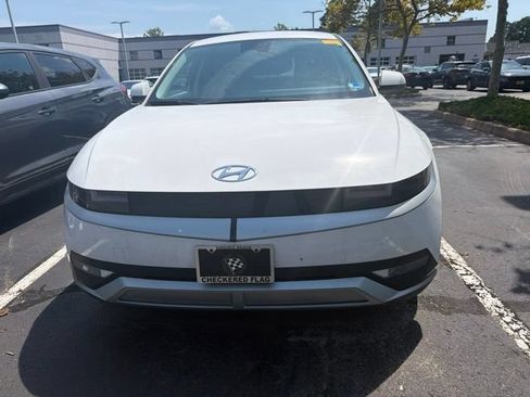 Used 2024 Hyundai Ioniq 5 SEL RWD image 3
