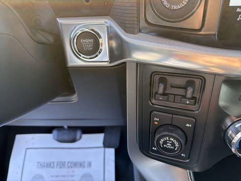 New 2025 Ford F150 Lariat w/ Equipment Group 502A High AWD/4WD image 24