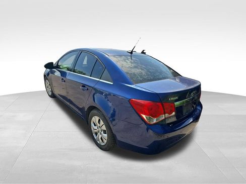 Used 2012 Chevrolet Cruze LS w/ Connectivity Package FWD image 8