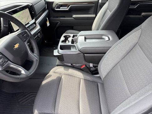 New 2026 Chevrolet Silverado 1500 LT w/ Z71 Off-Road Package image 12