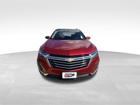 Used 2024 Chevrolet Equinox Premier AWD/4WD image 3