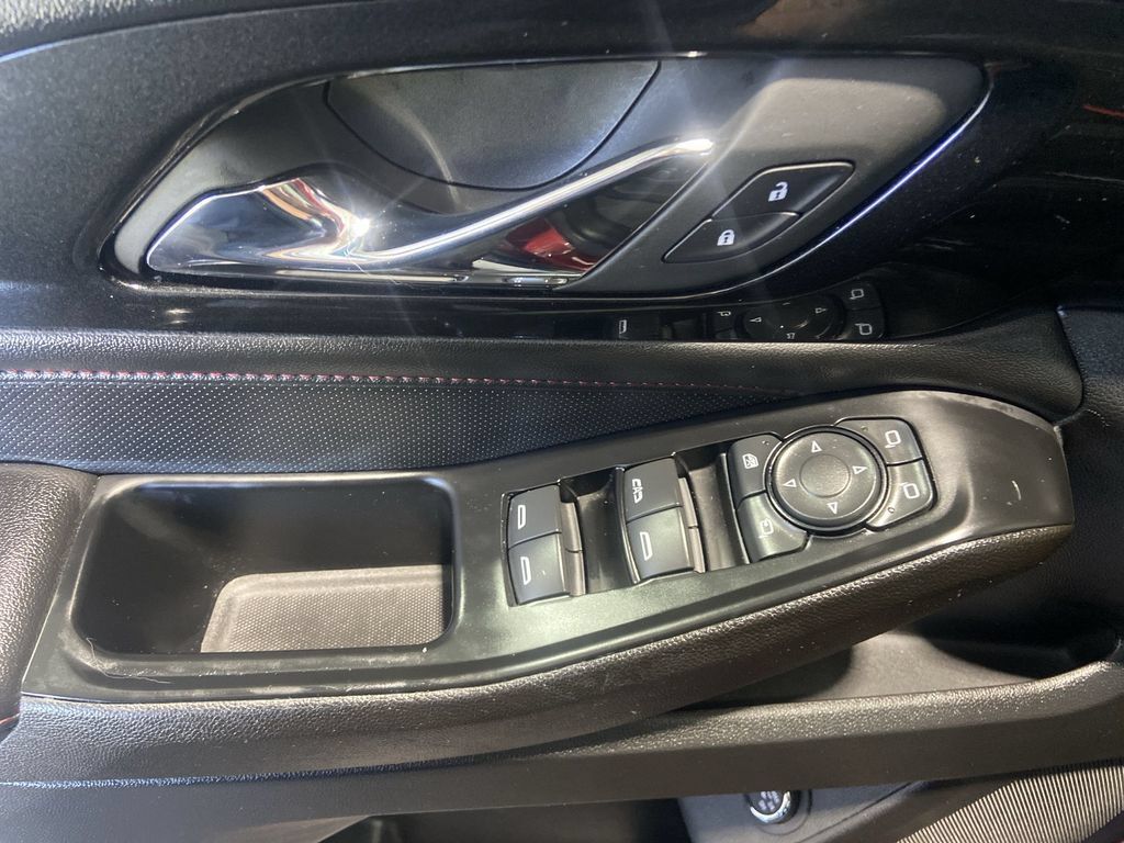 Certified 2023 Chevrolet Traverse RS AWD/4WD image 24