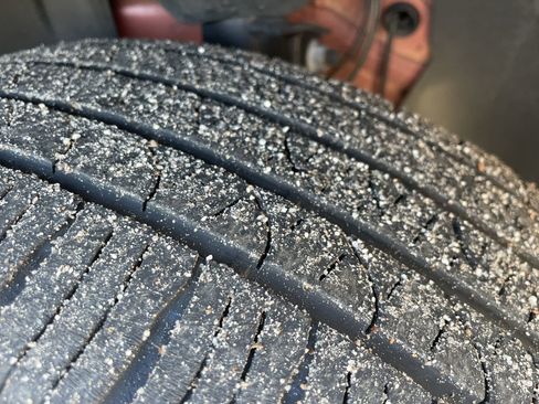 Used 2023 Volkswagen Taos SEL image 36