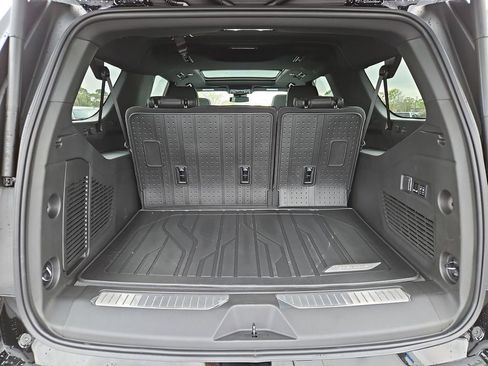 New 2026 Chevrolet Suburban RST w/ Comfort Package image 19