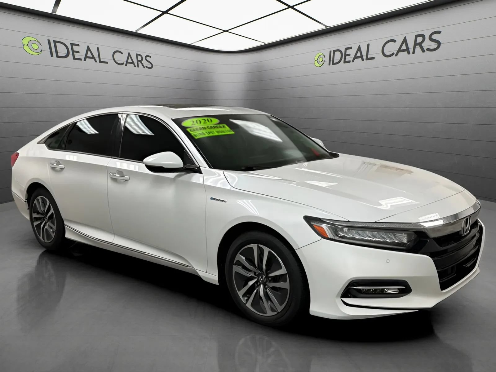 Used 2020 Honda Accord Touring image 3