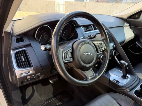 Used 2018 Jaguar E-PACE S AWD/4WD image 10