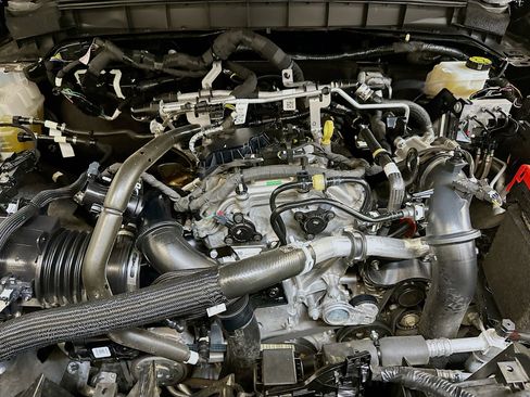 Used 2025 Ford Bronco Big Bend AWD/4WD image 34