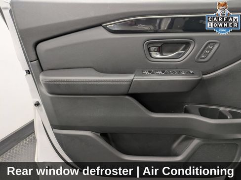 Used 2023 Honda Pilot EX-L image 10