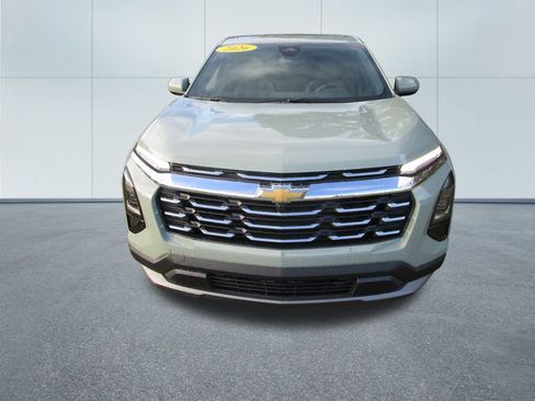 New 2026 Chevrolet Equinox LT w/ Convenience Package II image 4